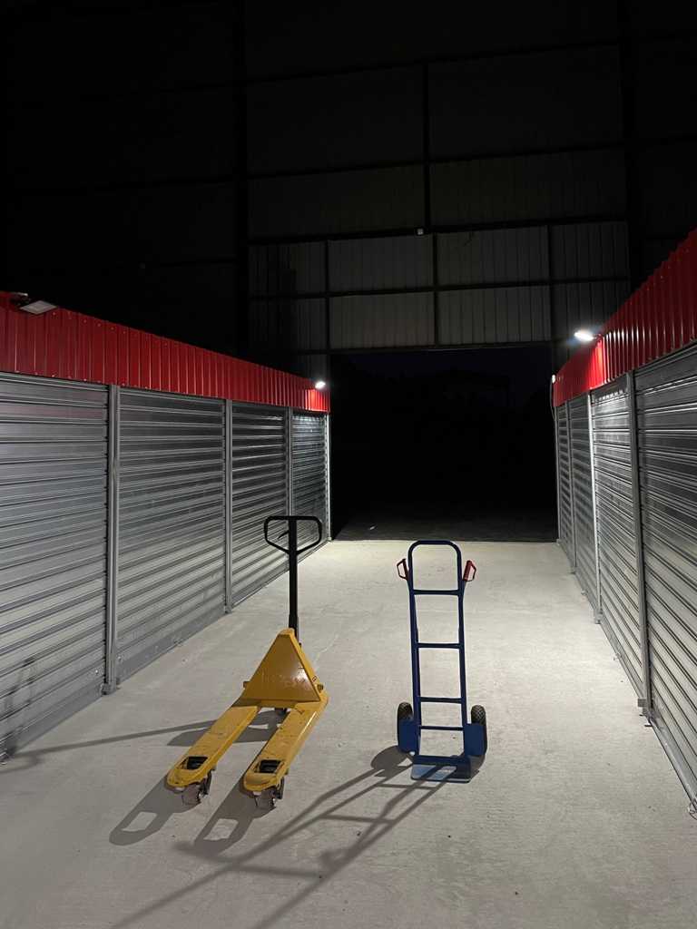Mini Skladišta B Storage